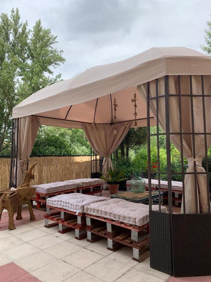 Hostel Arenos Velilla del Rio Carrion Zewnętrze zdjęcie